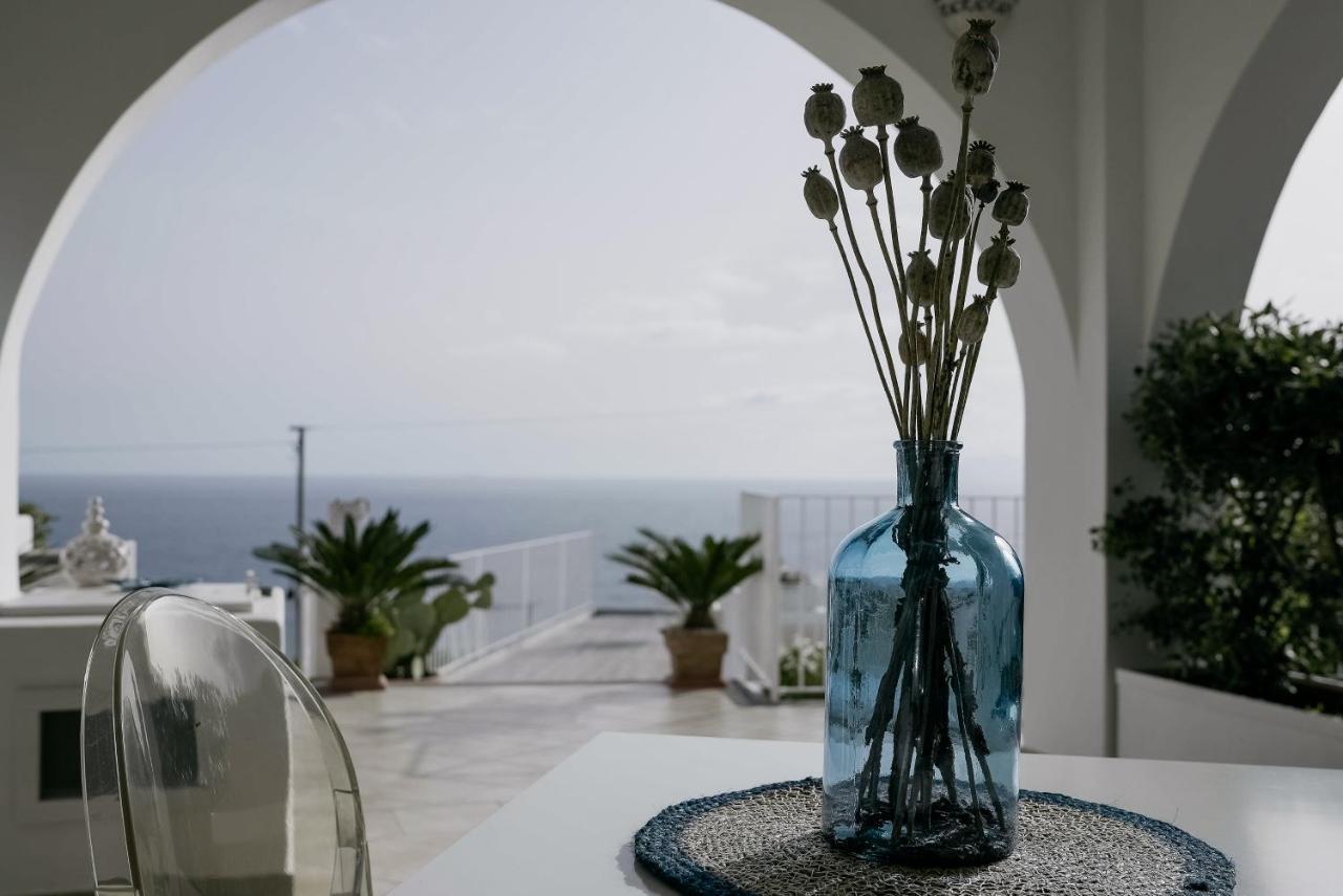 'A Alera Room & Breakfast Malfa  Exteriér fotografie